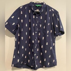 Men’s Dip Navy blue short sleeve button up with fun pineapple novelty print